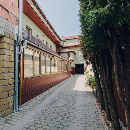 站点早餐餐厅酒店 布尔诺 外观 照片
